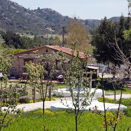 Летний дом Blacktree Farm And Cottages *